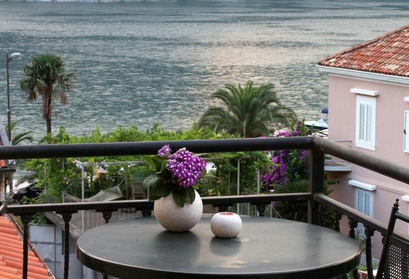 Comfort suite with sea view, Panonija