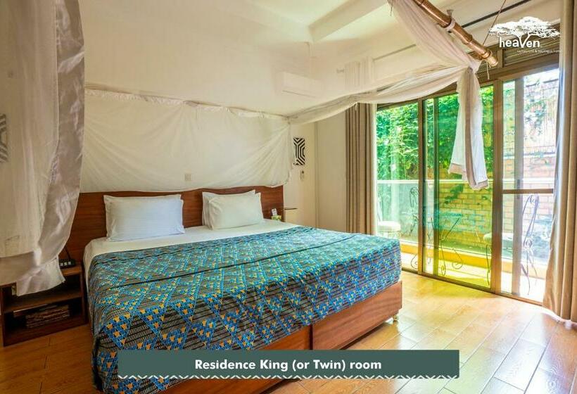 Superior Kamer met Kingsize Bed, Heaven Restaurant & Boutique
