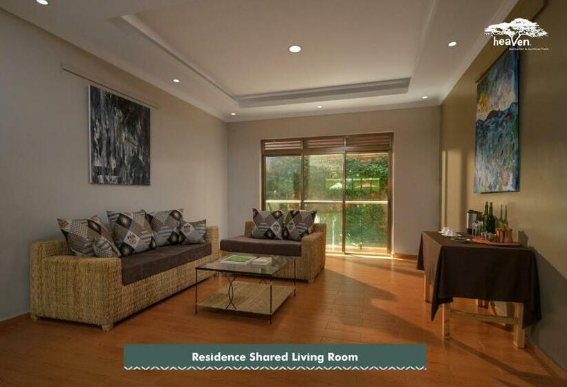 Superior Kamer met Kingsize Bed, Heaven Restaurant & Boutique