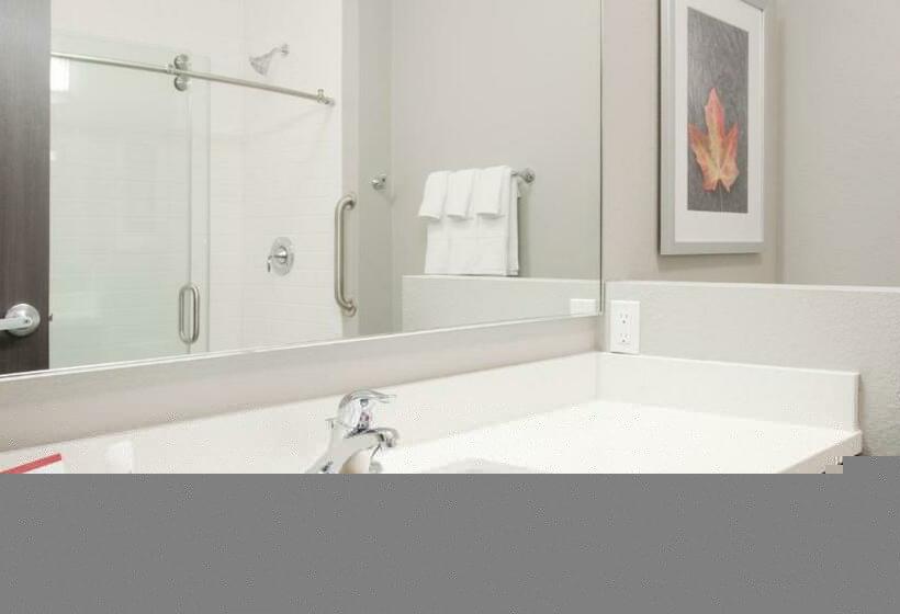스위트 킹사이즈 침대, Candlewood Suites Kearney, An Ihg