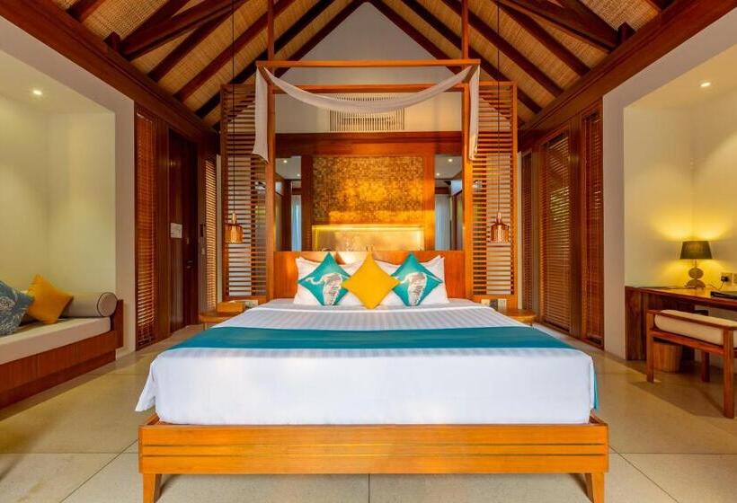 ویلای یک اتاق خوابه با استخر شنا, Furaveri Maldives