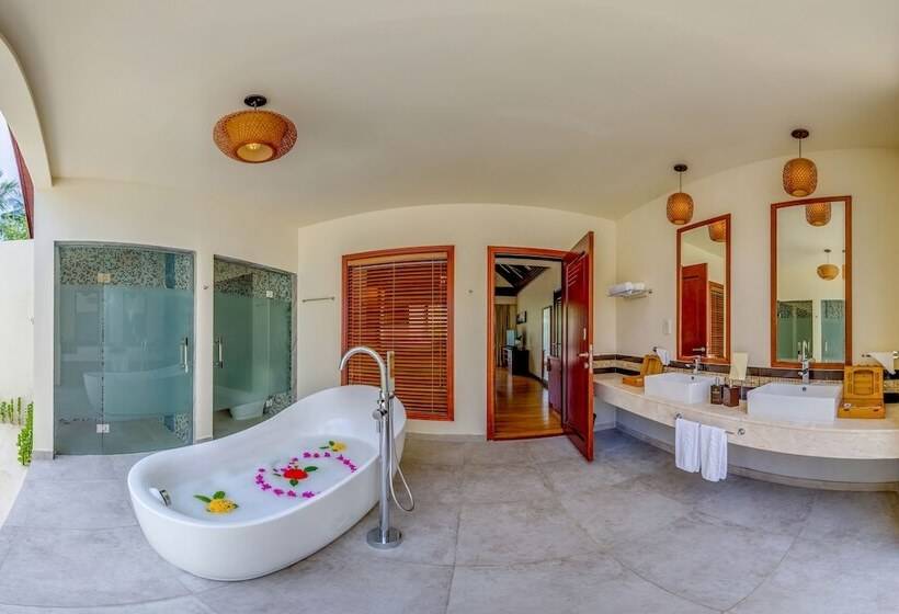 ویلای 1 خوابه, Furaveri Maldives