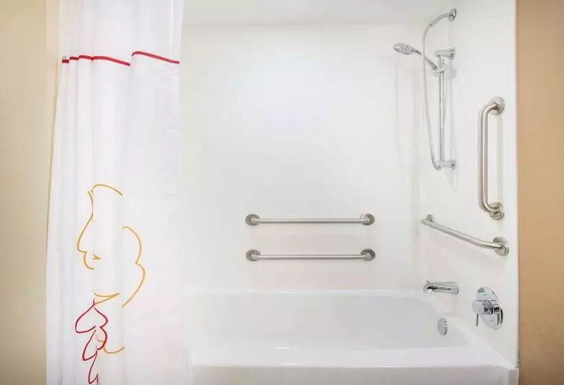 身障者適用スイートルーム, Hawthorn Extended Stay By Wyndham Saint Clairsville