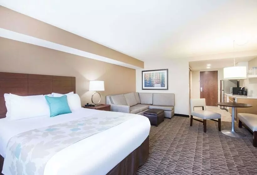 身障者適用スイートルーム, Hawthorn Extended Stay By Wyndham Saint Clairsville