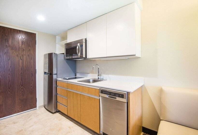 جناح, Hawthorn Extended Stay By Wyndham Saint Clairsville