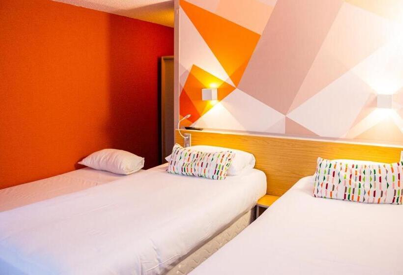 Семейный Номер, Initial By Balladins La Rochesuryon