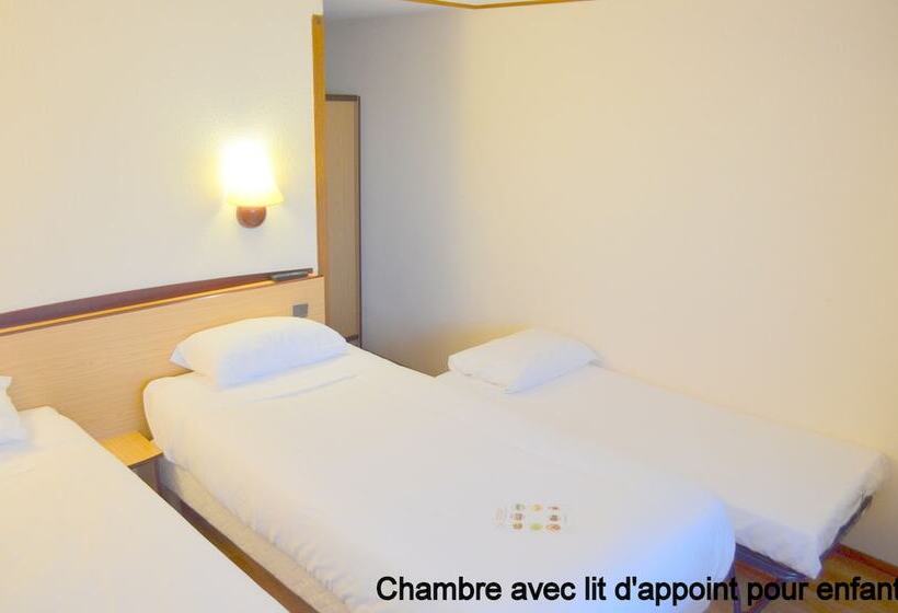 Номер Стандарт Трехместный, Initial By Balladins La Rochesuryon