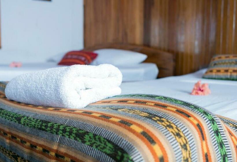 Семейный Номер, La Isla Inn