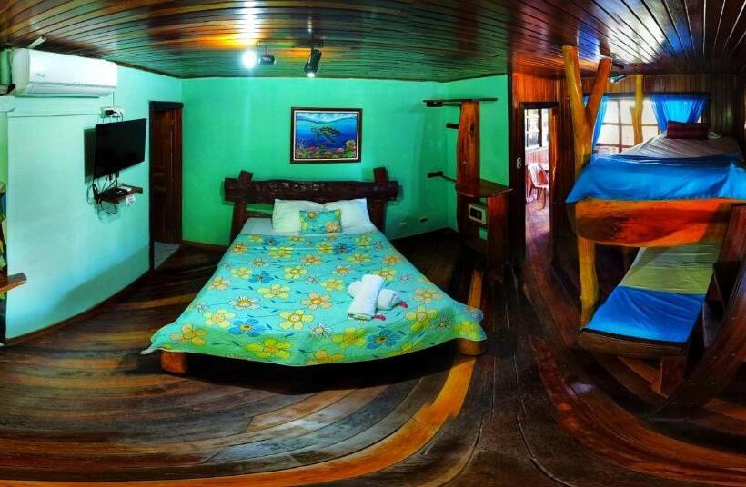 דירת חדר, La Isla Inn