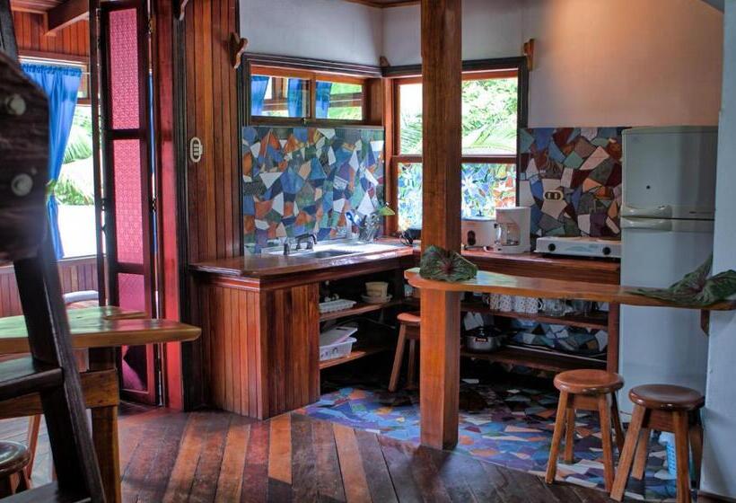 דירת חדר, La Isla Inn