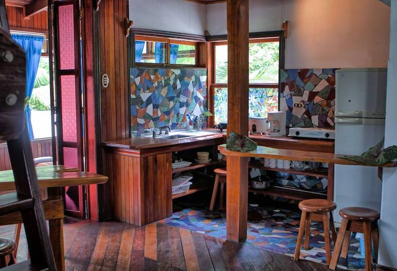 דירת חדר, La Isla Inn