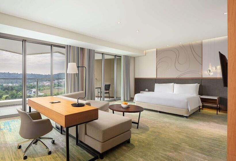 スタンダードスタジオ, Radisson Golf & Convention Center Batam