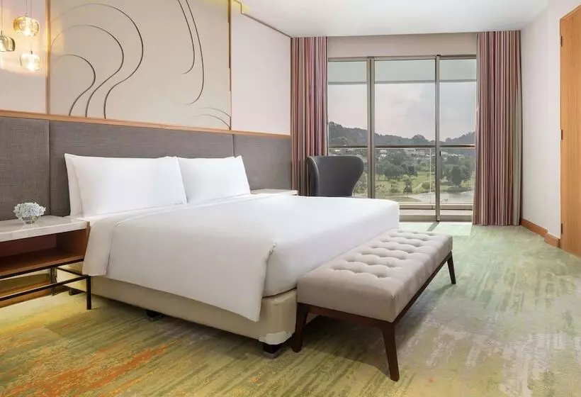 エクゼクティブスイート, Radisson Golf & Convention Center Batam