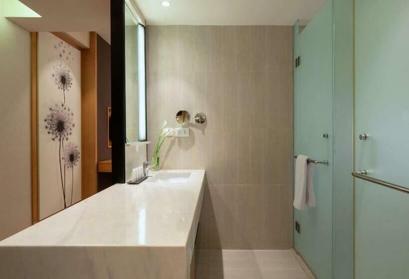 デラックスルーム, Radisson Golf & Convention Center Batam