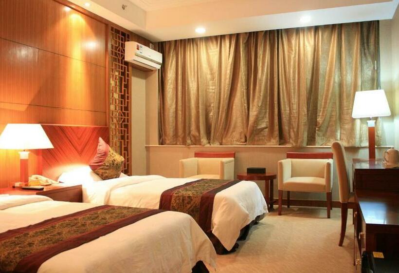 اتاق لوکس, Sogecoa Golden Peacock