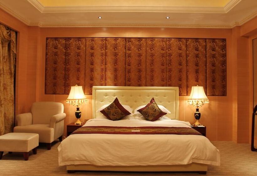 اتاق لوکس, Sogecoa Golden Peacock