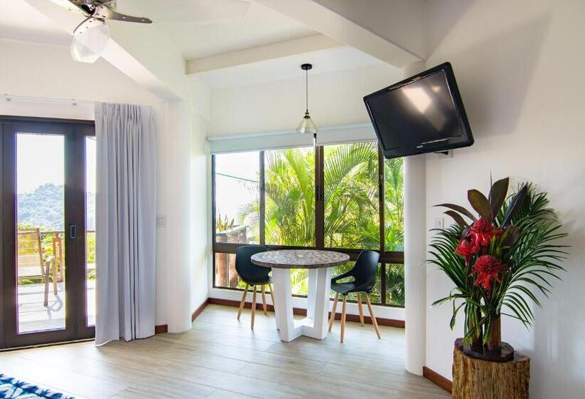 デラックスルーム, Tulemar Resort