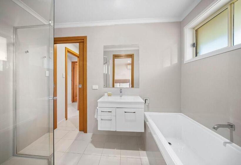 Вилла 3 Спальни, Ultiqa Village Resort