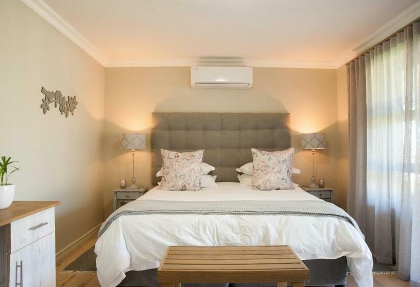 デラックスルーム, Four Palms Accommodation