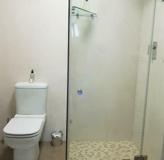 デラックスルーム, Four Palms Accommodation