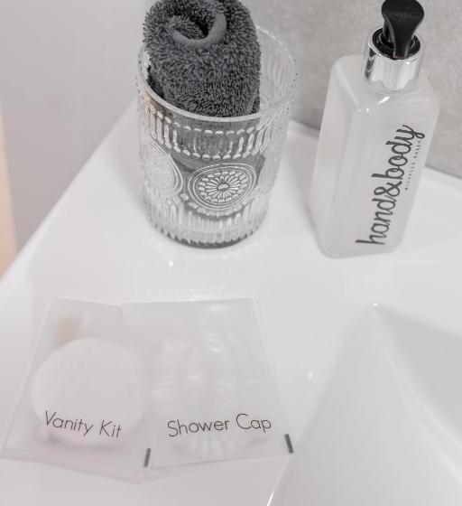 デラックスルーム, Four Palms Accommodation