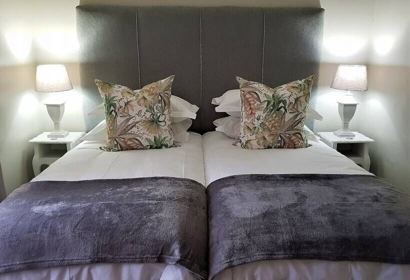 デラックスルーム, Four Palms Accommodation