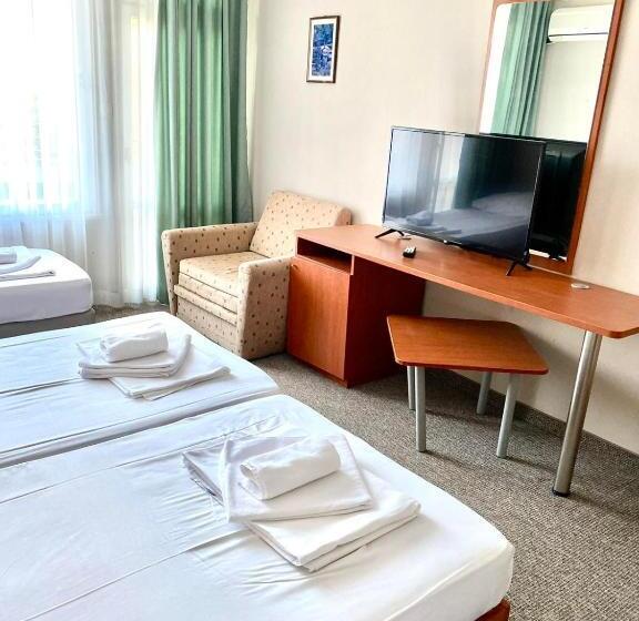 标准间带阳台, Green Park