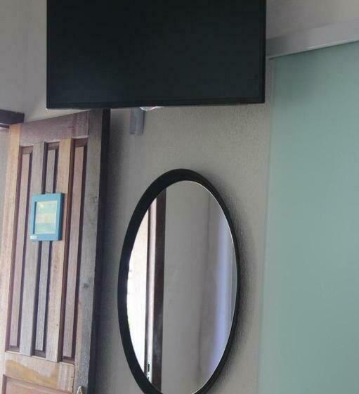 سوییت با چشم‌انداز استخر, Pousada Cantinho De Minas