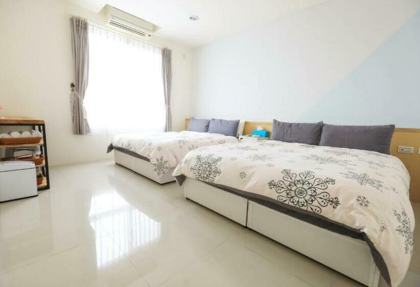 اتاق استاندارد چهار تخته, 充電樁 羅東雲朵朵cloud B&b免費洗衣機 烘衣機 近週三清溝 星巴克咖啡豆 國旅卡特約店