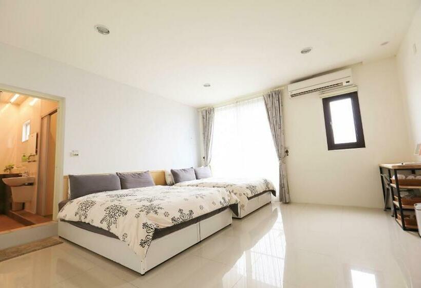 اتاق استاندارد چهار تخته, 充電樁 羅東雲朵朵cloud B&b免費洗衣機 烘衣機 近週三清溝 星巴克咖啡豆 國旅卡特約店