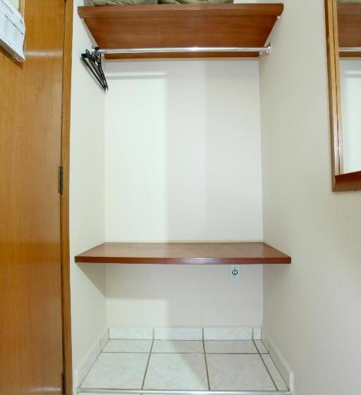 스탠다드 룸, Candeias