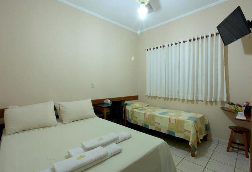 스탠다드 룸, Candeias