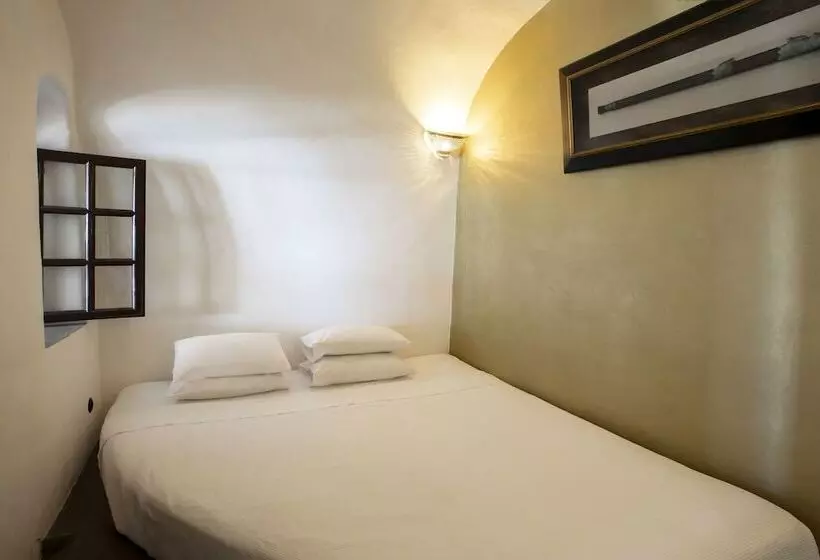 سوئیت با چشمانداز, Ducato Di Oia Adults Only