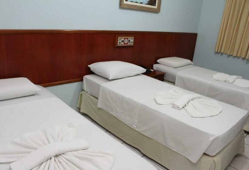 Quarto Triplo Estandar, Fênix Plaza