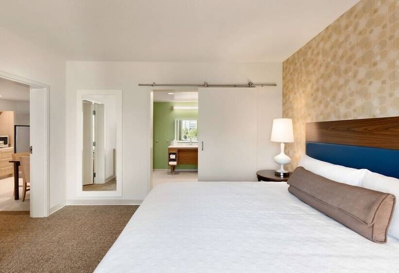 Люкс Адаптированный для Инвалидов, Home2 Suites By Hilton Destin