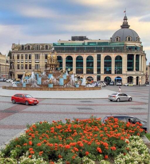 اتاق استاندارد چهار تخته, Lux Palace