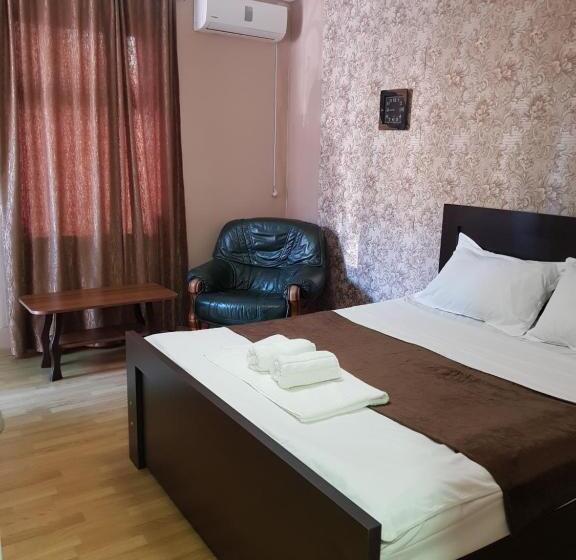 标准房带园景, Mariana