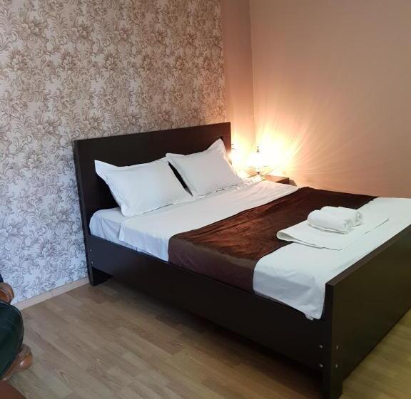 标准房带园景, Mariana