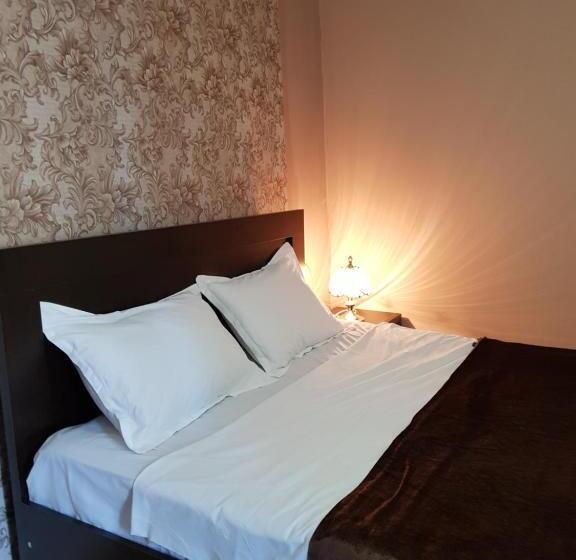 标准房带园景, Mariana