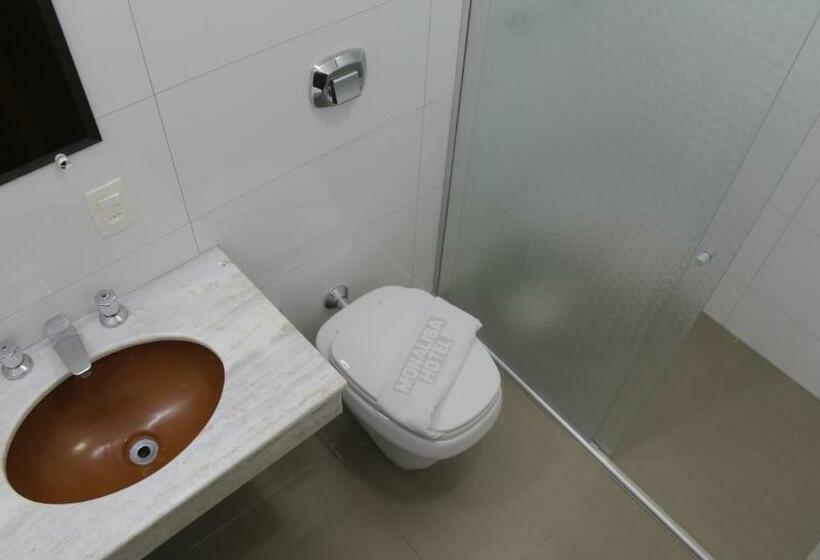 四人标准间, Monalisa