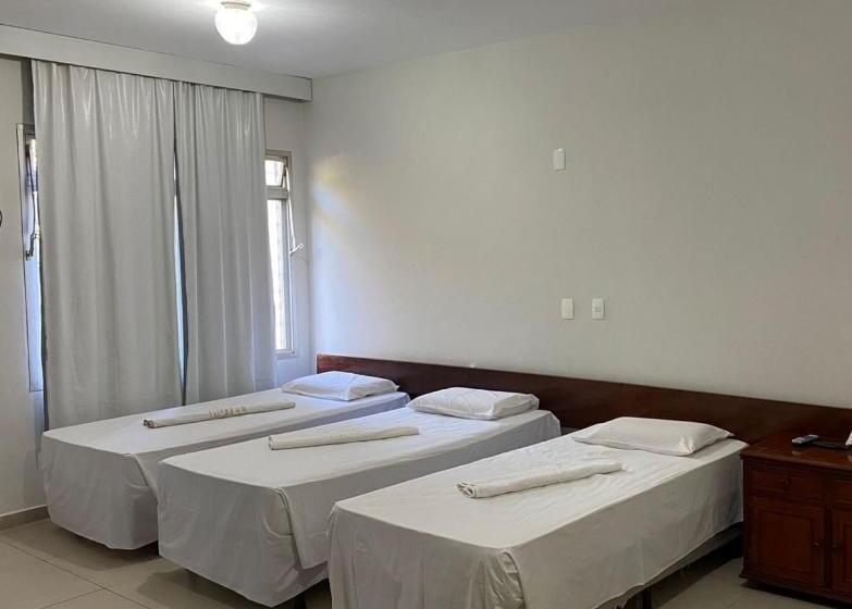 四人标准间, Monalisa