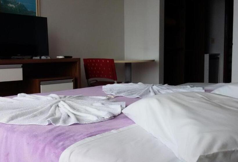 不带空调的标准房间, Monte Líbano