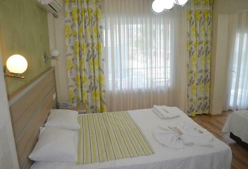 Quarto Estandar, Mostar