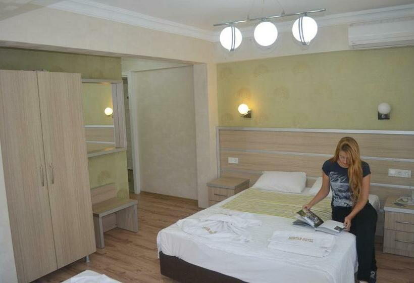 Quarto Estandar, Mostar