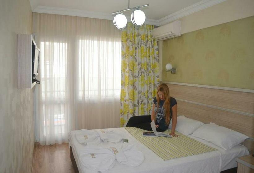Quarto Estandar, Mostar