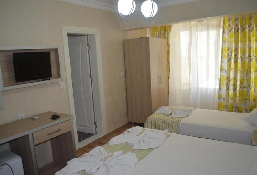 Quarto Quádruplo Estandar, Mostar