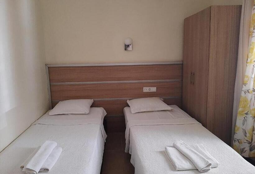 Quarto Economy, Mostar