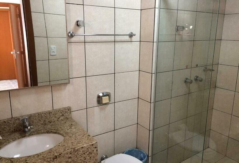 디럭스 룸, Schenkel