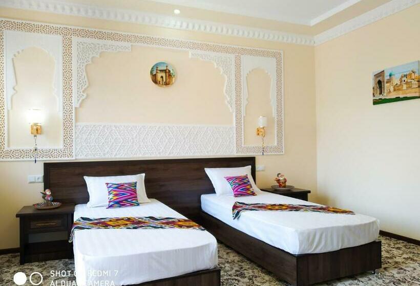 חדר דלוקס, Shams