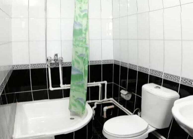 חדר סטנדרט, Shams